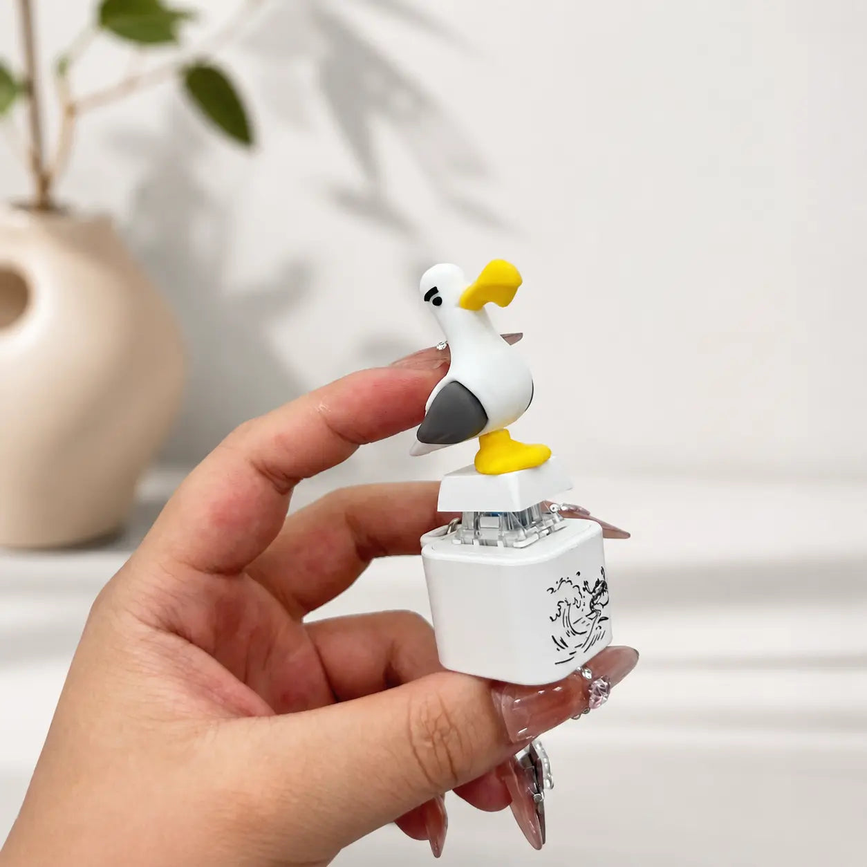 Futusly® Seagull MINE! Button Keychain-Real Sound & LED Light💡